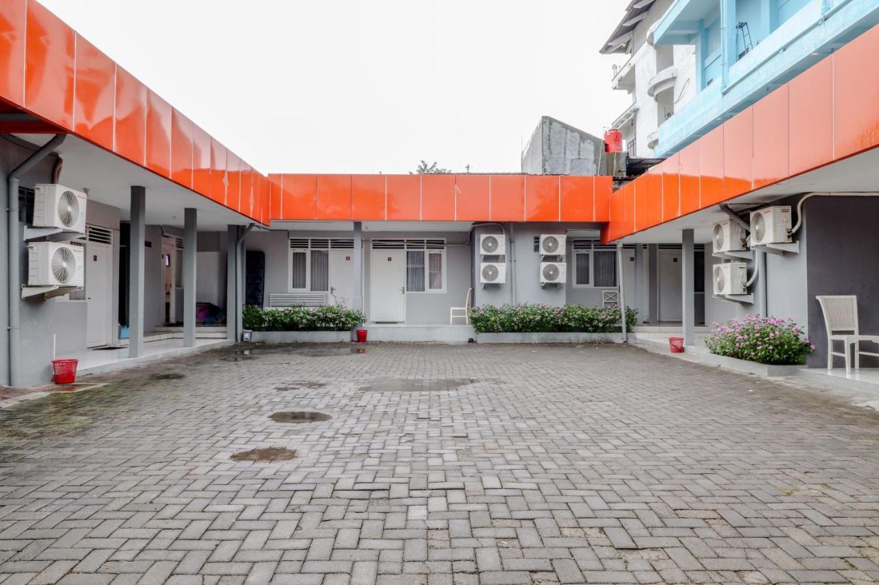 Ratu Guesthouse Sleman  Exterior photo